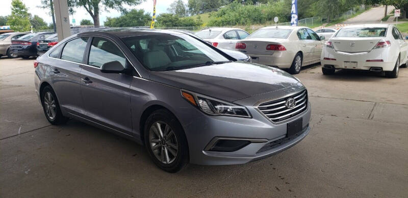 2017 Hyundai Sonata for sale at Divine Auto Sales LLC in Omaha NE