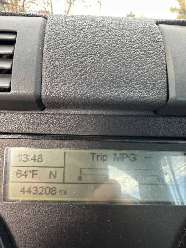 2016 Freightliner CASCADIA DAY CAB