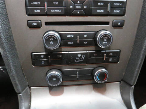 2011 Ford Mustang V6