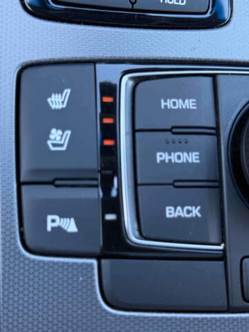 2016 Hyundai Genesis