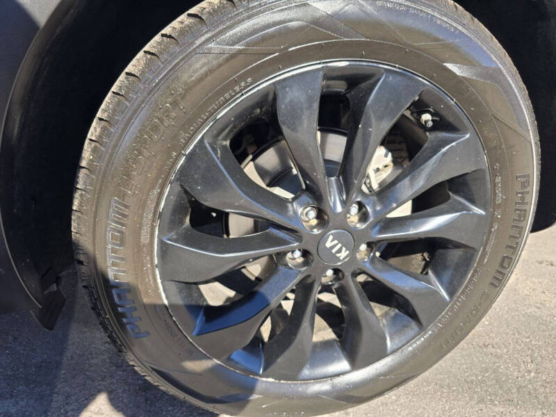 2020 Kia Sorento LX V6