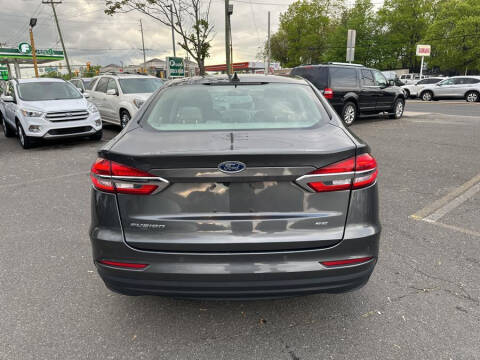2019 Ford Fusion SE