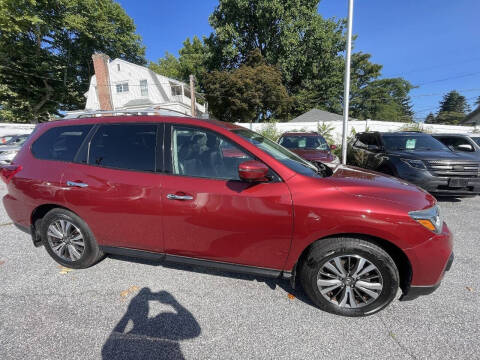 2017 Nissan Pathfinder S