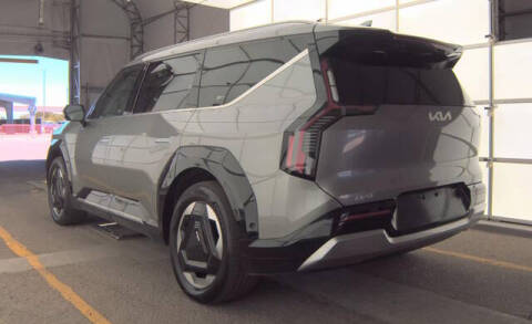 2024 Kia EV9 Land