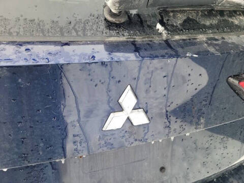 2022 Mitsubishi Outlander SE