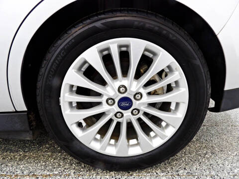 2018 Ford C-MAX Hybrid SE