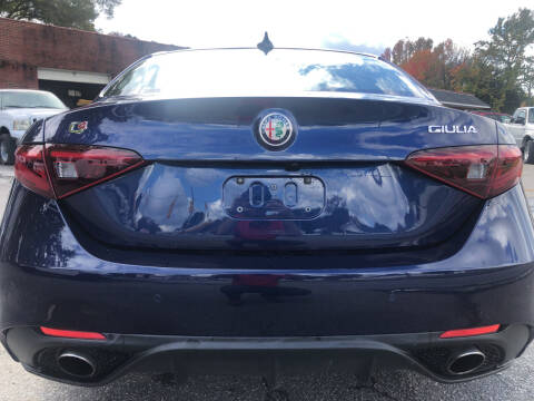 2017 Alfa Romeo Giulia Ti