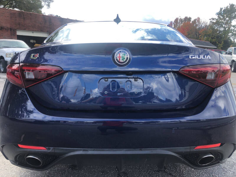 2017 Alfa Romeo Giulia Ti