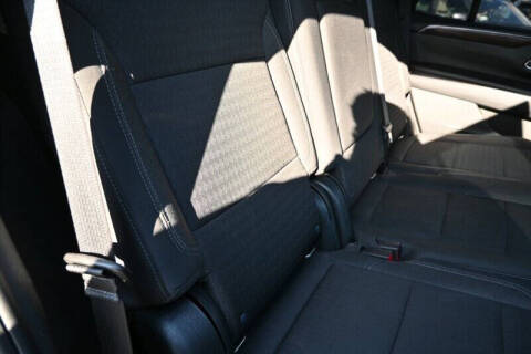 2022 GMC Yukon SLE