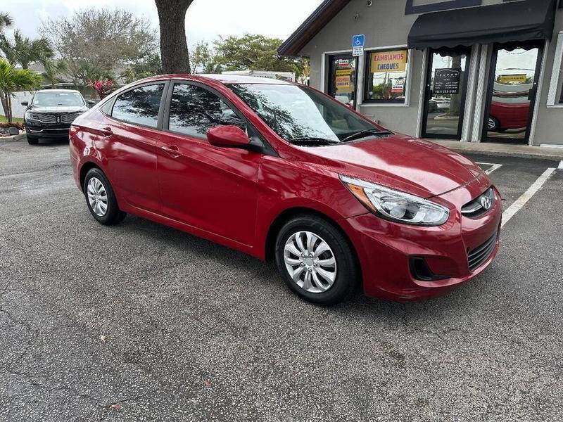 2016 Hyundai Accent SE