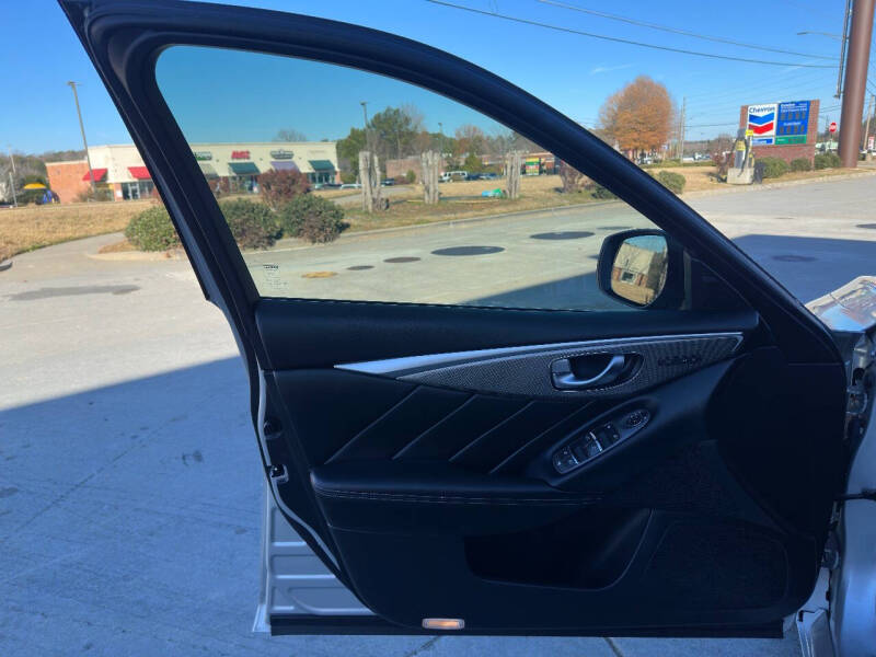 2016 Infiniti Q50 3.0T Premium