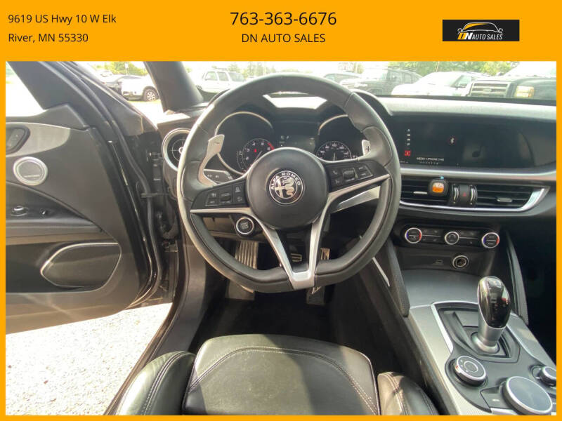 2018 Alfa Romeo Stelvio Ti Sport