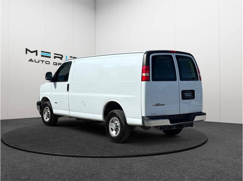 2017 Chevrolet Express 2500