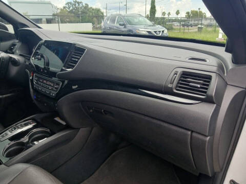 2022 Honda Pilot Black Edition