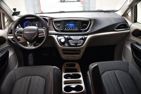 2019 Chrysler Pacifica L