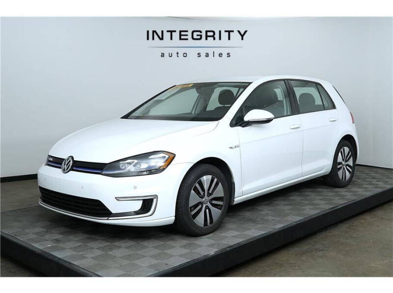 2017 Volkswagen e-Golf SEL Premium