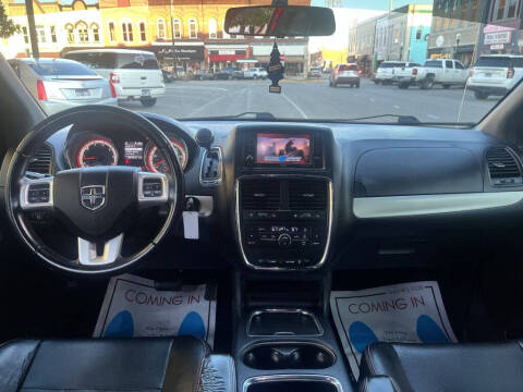 2015 Dodge Grand Caravan R/T