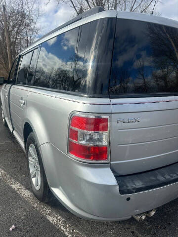 2011 Ford Flex SE