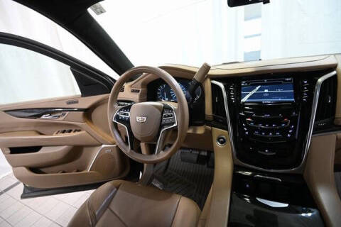 2020 Cadillac Escalade Platinum