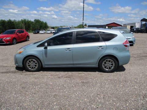 2015 Toyota Prius v Three
