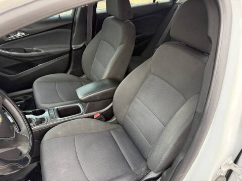 2017 Chevrolet Cruze LT Auto