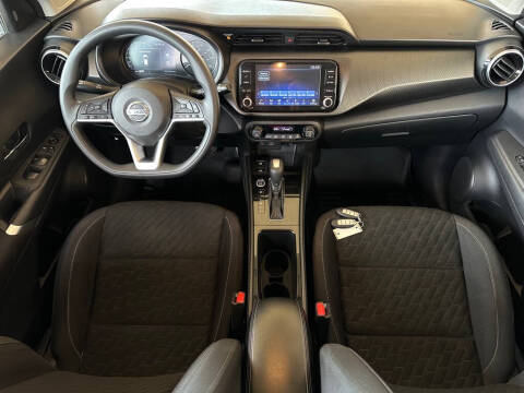 2021 Nissan Kicks SV
