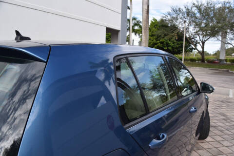 2015 Volkswagen Golf TDI SE