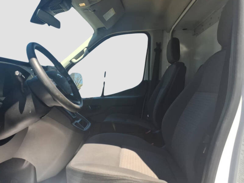 2022 Ford Transit