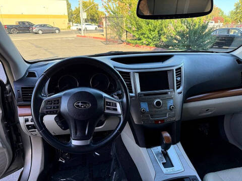 2014 Subaru Outback 2.5i Limited