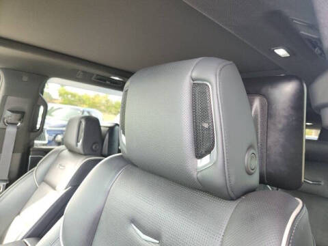 2025 Cadillac Escalade ESV Premium Luxury