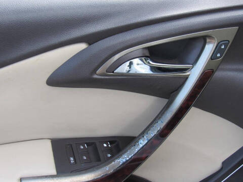 2012 Buick Verano Leather Group