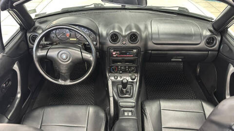2000 Mazda MX-5 Miata