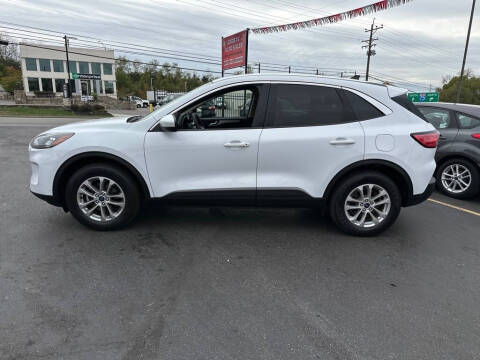 2020 Ford Escape SE