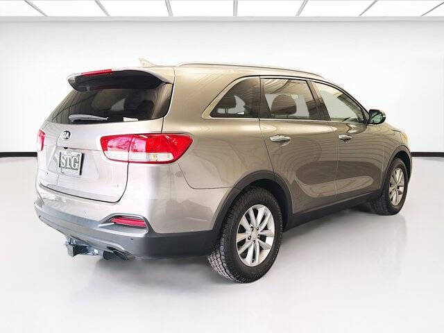2018 Kia Sorento LX