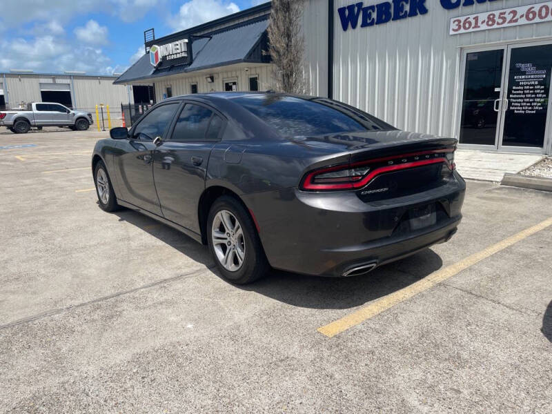 2016 Dodge Charger SE