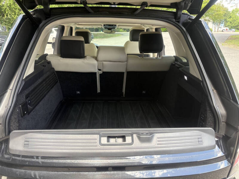 2020 Land Rover Range Rover P525 HSE
