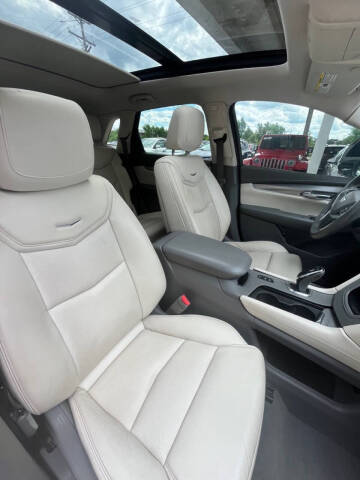 2017 Cadillac XT5 Luxury