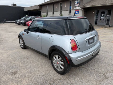 2004 MINI Cooper