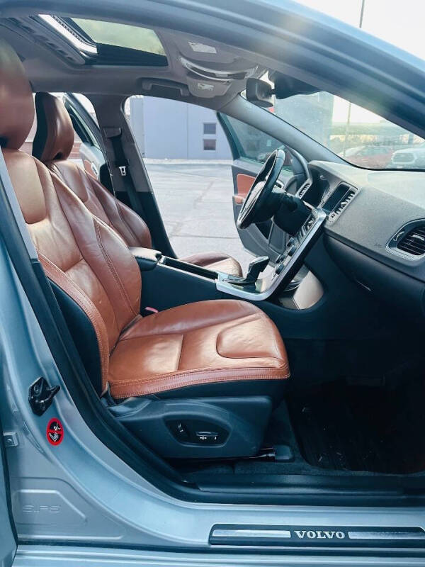 2013 Volvo S60 T5 Premier