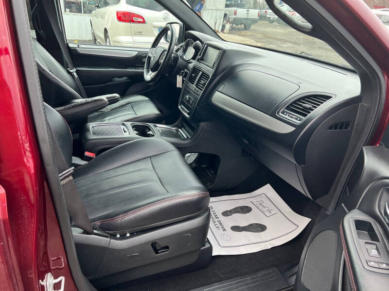2017 Dodge Grand Caravan GT