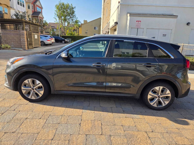 2022 Kia Niro EV EX Premium