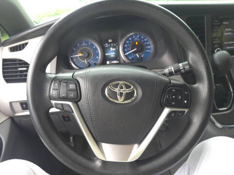 2018 Toyota Sienna