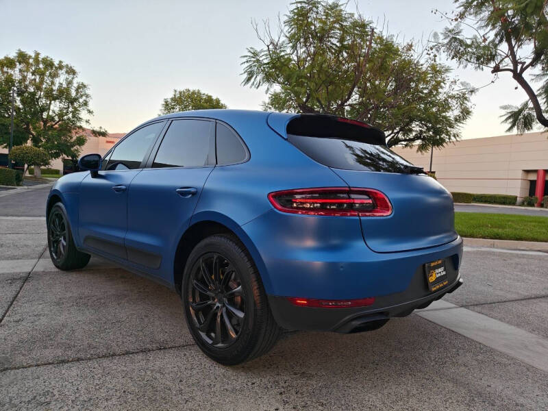 2018 Porsche Macan