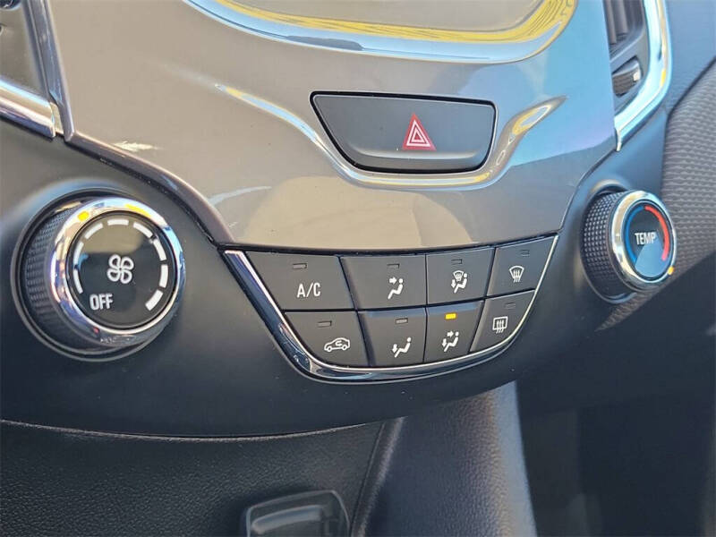 2018 Chevrolet Cruze LT Auto