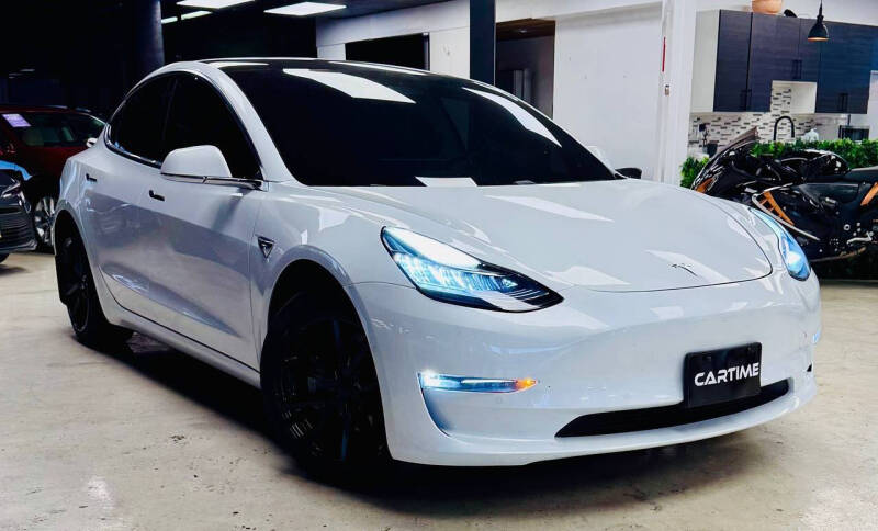 2018 Tesla Model 3 Long Range