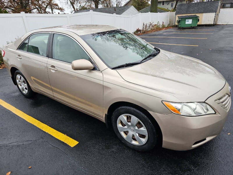 2008 Toyota Camry LE photo 14