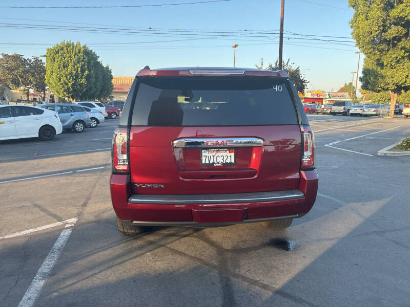 2017 GMC Yukon Denali