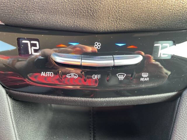 2023 Cadillac XT6 Luxury