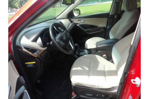 2016 Hyundai Santa Fe SE