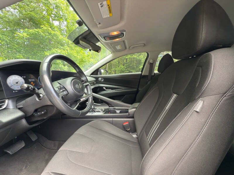 2023 Hyundai Elantra